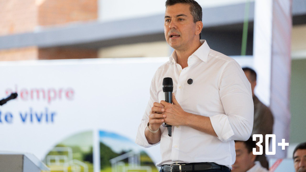 Abogado de Santiago Peña: “Los ingresos de Peña no son solo su salario” - trece