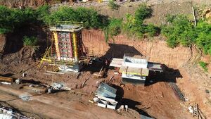 Construcción del puente sobre el río Monday avanza en un 23%