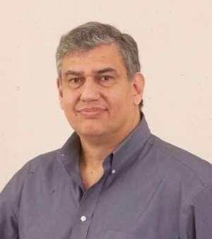 Falleció Alberto Candia, periodista y colaborador histórico de ABC Color - Nacionales - ABC Color