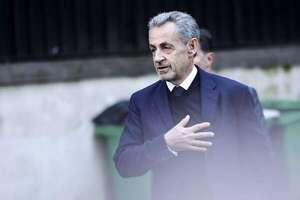 Francia: expresidente Sarkozy encarcelado por la financiación de su campaña de 2007 - Mundo - ABC Color