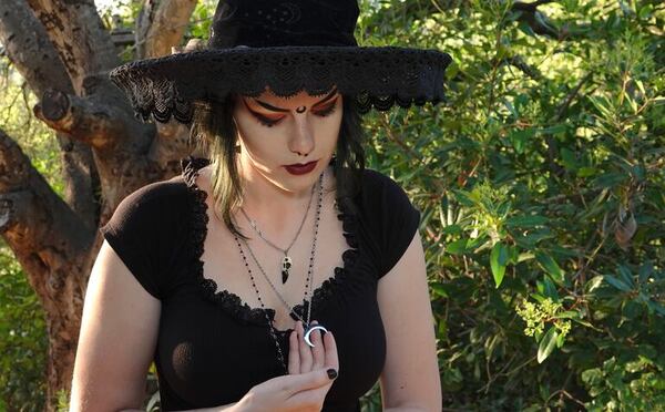 Noche de Brujas: qué se celebra y qué tiene que ver con la wicca - Estilo de vida - ABC Color