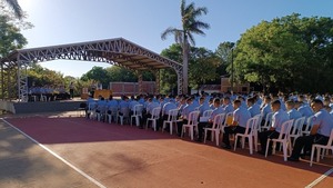 Policías retirados de Itapúa se reúnen con el nuevo Director Departamental