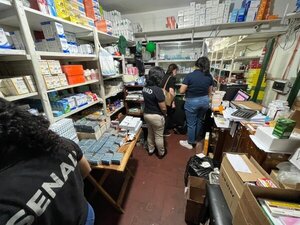 Incautan psicotrópicos sin documentos en “Farmacia Amigo”