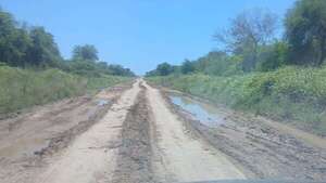 Comunidades del Alto Paraguay a días de quedar nuevamente aisladas ante la falta de reparación de caminos - Noticias del Chaco - ABC Color