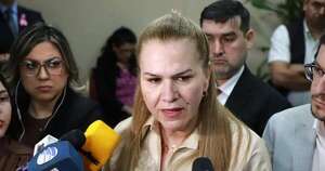 Diario HOY | Ministra refuta a Círculo de Médicos sobre nuevos hospitales