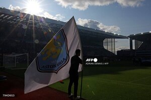 Versus / Aston Villa pide a aficionados que no muestren mensajes políticos ante Maccabi Tel-Aviv