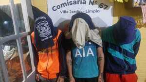 Su excuñada lo citó y terminó molido a golpes y sin auto