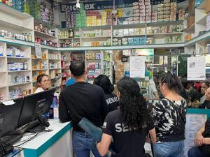 SENAD incauta psicotrópicos sin respaldo en farmacia del Mercado 4