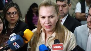 Salud pide USD 46,8 millones más para pagar salarios y aguinaldos