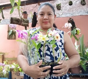 "La señora de las orquídeas": una joven indígena Avá Guaraní que florece en TikTok