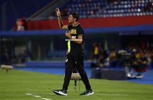Versus / Enrique "Rambert" Vera será DT de Paraguarí en la Intermedia