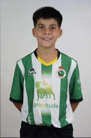 La sensación paraguaya en Racing de Santander autor de ocho goles en un partido - Fútbol - ABC Color