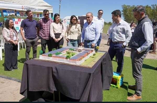 Popular / Bachi Núñez vicheó obras en Villa Hayes: "Es muy importante coordinar esfuerzos"