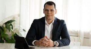 Economista advierte: “El gran desafío es que el crecimiento económico sea inclusivo” - ADN Digital