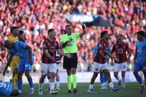 Versus / Jorge Morel se refirió a las supuestas "ayudas arbitrales" a Cerro Porteño