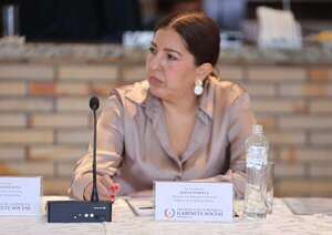 Nueva ministra de la Mujer promete hacer frente a la violencia y buscar el empoderamiento - Política - ABC Color