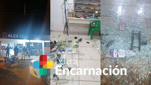 Roban celulares de un local comercial en Edelira Km 60