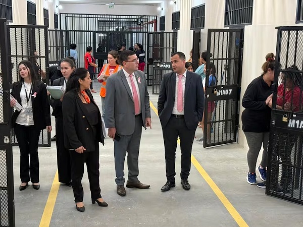 Juez ordena tutela general a favor de reclusas de Emboscada