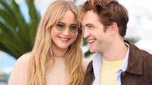 Popular / Jennifer Lawrence: "Robert Pattinson es una amiga más, le gusta chismosear"
