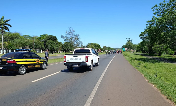 Comunidad indígena de Caaguazú marchan rumbo a Asunción y anuncian bloqueo intermitente de la Ruta PY02 - OviedoPress