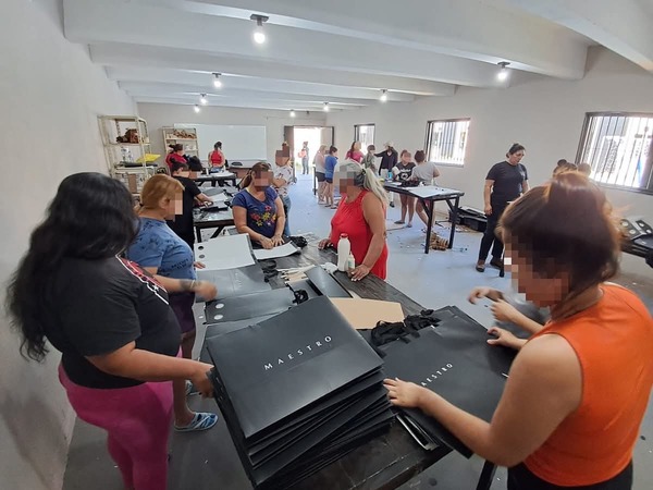 Popular / COMPLE: ojapo primer taller empresarial para apostar a la reisercención laboral