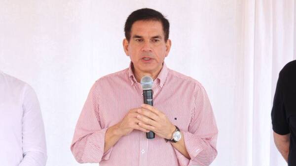 Baruja admite uso particular de vehículo institucional, pero alega que fue ocasional