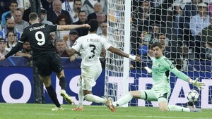 Courtois y Bellingham mantienen el pleno del Real Madrid