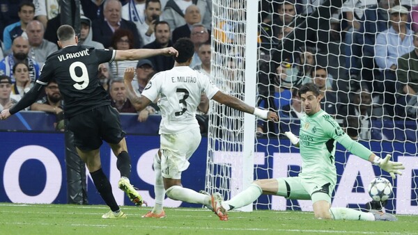 Courtois y Bellingham mantienen el pleno del Real Madrid