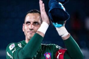 Popular / "Gatito" Fernández va a jugar ante General Caballero