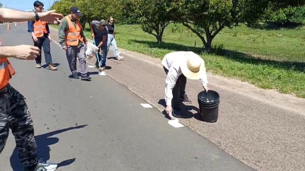 Ciudadanos de Ayolas toman acción ante la falta de señalización en la ruta PY01