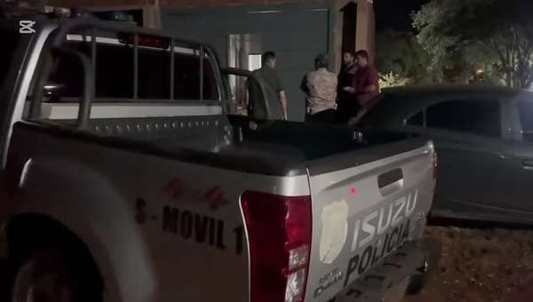 Atentado en centro comercial de PJC: allanan vivienda de la que salió el vehículo de los sicarios - Policiales - ABC Color