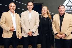 Century 21 reafirmó su liderazgo inmobiliario - Empresariales - ABC Color