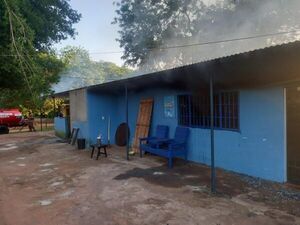 Incendio destruye complejo deportivo en Horqueta - Concepción al Día