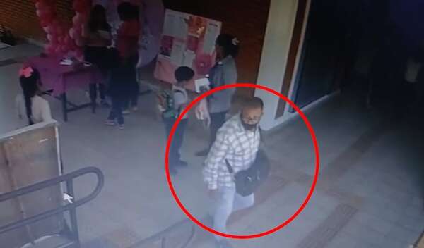 Video: delincuente se paseó por escuela y hurtó cartera de una profe - Policiales - ABC Color