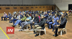 SOCIALIZACIÓN CON VECINOS Y EMPRESAS SOBRE LOS AVANCES DEL ASFALTADO EN HOHENAU