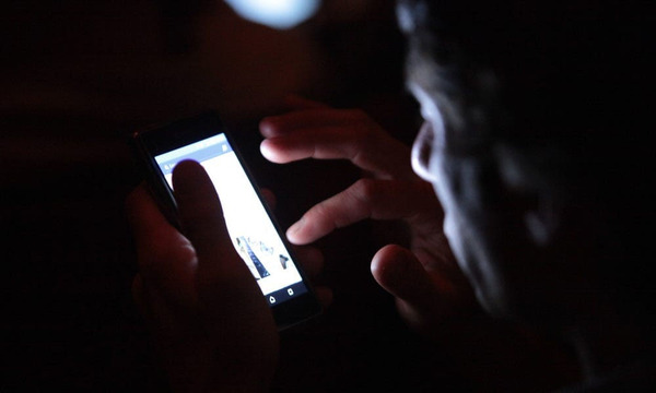 Docente de Lambaré denunciado por pedir fotos íntimas a cambio de mejores calificaciones - OviedoPress