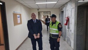 Abogado es detenido en tribunales por incomparecencia en juicio oral