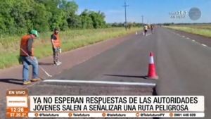Jóvenes señalizan ruta peligrosa ante falta de acción del MOPC