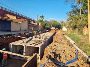 Realizan obras en sitios importantes de San Lorenzo y Luque