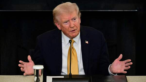 Trump niega el envío de bombarderos B-1 cerca de Venezuela