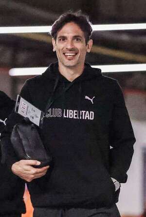 Libertad: Roque, a punto de colgar los botines - Fútbol - ABC Color