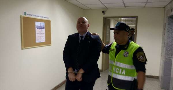 La Nación / Abogado detenido ya fue sancionado por presentar chicanas y evitar su juicio oral