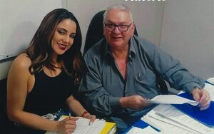 Popular / Vivi Figueredo estudia hína para que ya no intenten humillarle sus "colegas" de TV
