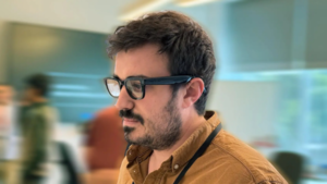 Samsung se prepara para competir con Meta y Ray-Ban: lanzará dos gafas inteligentes con Android XR junto a marcas de moda