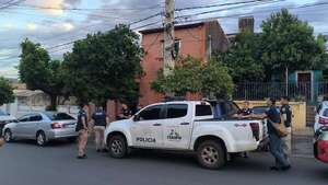 Detienen al autor del ataque con bomba molotov contra casa de periodista en Lambaré - Policiales - ABC Color
