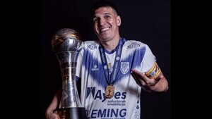 Popular / ¡Otra vez apareció Pablo Zeballos para enfurecer a los hinchas de Cerro Porteño!