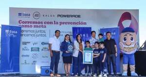 La Nación / ¡Paraguay lo logró! Nutrihuevos bate el Guinness World Records con la mayor distribución de huevos revueltos del mundo
