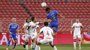 Lanús dilapida una ventaja de dos goles y todo queda en tablas