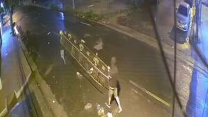 Los chespis no perdonan nada y llevan hasta las rejas