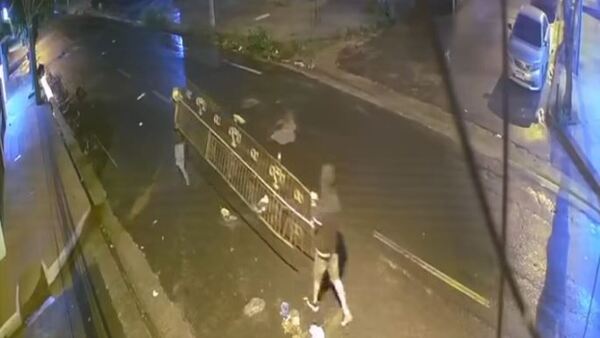 Los chespis no perdonan nada y llevan hasta las rejas